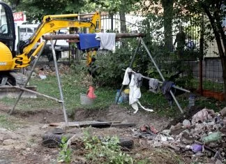 U Brčkom se pretražuje bunar, moguće da krije posmrtne ostatke žrtava rata Bunar U Brčkom
