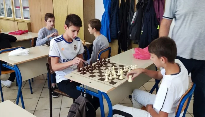 Zenica domaćin ekipnih šahovskih prvenstava osnovnih i srednjih škola