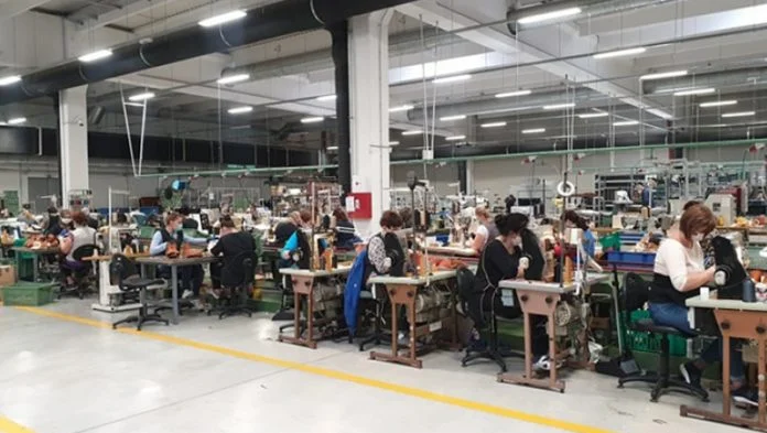 Kompanija Kavat Iz Novog Travnika