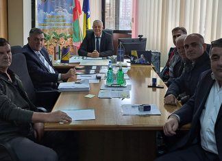 Ministar Vinko Marić Potpisao Ugovore Sa Lovačkim Organizacijama Zeničko Dobojskog Kantona