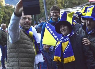 Pogledajte amosferu na ulicama Zenice pred duel BiH protiv Portugala (VIDEO+FOTO) Navijači BiH U Zenici