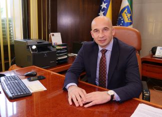 Nezir Pivić