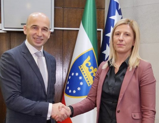 Nezir Pivić I Amra Mehmedić