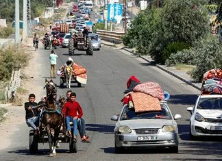 Palestinci kreću u južna područja Pojasa Gaze Palestinci Kreću U Južna Područja Pojasa Gaze