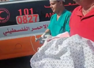 Palestinski ljekari spasili bebu trudnice koja je ubijena u izraelskim napadima Palestinski Ljekari Spasioci