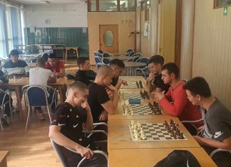 Šahovski klub “Čelik” Zenica održao pojedinačno prvenstvo OŠ “Musa Ćazim Ćatić” i Mješovite srednje škole (FOTO) Šahovski Turnir U Zenici Foto