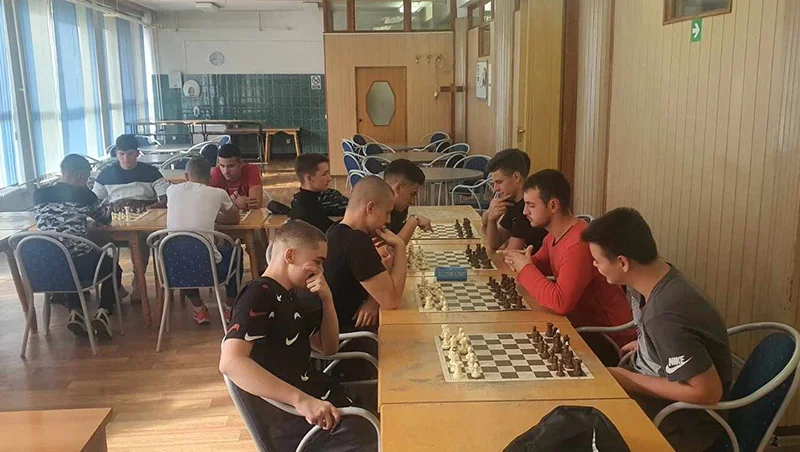 Šahovski Turnir U Zenici Foto