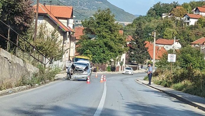 Saobraćajna Nezgoda U Travničkoj Ulici