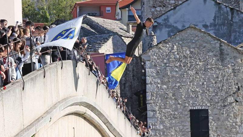 Godisnjica Rusenje Stari Most Mostar Skokovi Foto Fena (Nova)