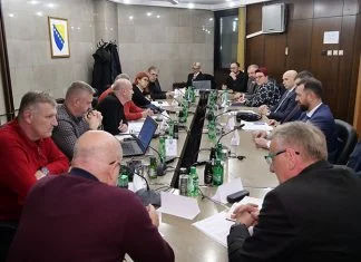 Održana 36. sjednica Ekonomsko-socijalnog vijeća za područje ZDK: Osigurati kontinuiran dijalog socijalnih partnera Održana 36. Sjednica Ekonomsko Socijalnog Vijeća Za Područje ZDK 1