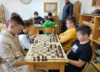Održano pojedinačno prvenstvo Osnovne škole “Montessori” u šahu za školsku 2023/24 godinu (FOTO) Osnovna škola Montessori