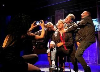 Bjelopoljski „Nobelovci“ večeras na sceni Bosanskog narodnog pozorišta Zenica Predstava Nobelovci