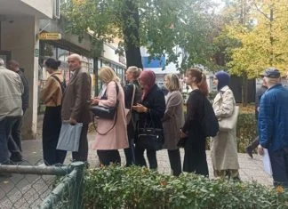 Za pomoć EU-a se prijavila 152.334 domaćinstava, ukupno 301.884 osobe u FBiH, najviše iz Zenice Prijave Za Pomoć EU Foto