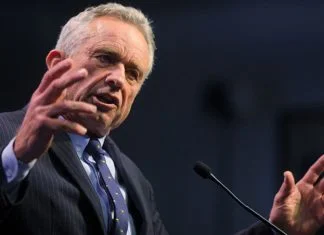 Robert Kenedi: Ako budem izabran za predsjednika, okončaću vojnu ekspanziju Amerike Robert F Kenedi Junior