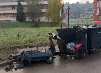 Neodgovorni građani zapalili kontejner u Crkvicama (FOTO) Zapaljen Kontejner