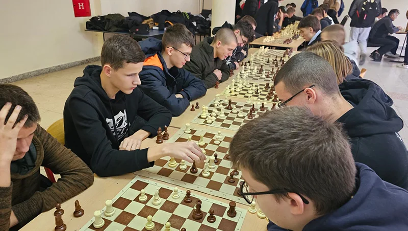 Prvenstvo U šahu U Zenici Tehnička I SMŠ