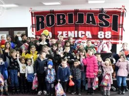 Robijasi Djeda Mraz Nova Godina