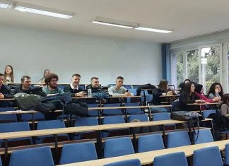 Studenti Univerziteta u Zenici uključeni u borbu protiv femicida kroz kampanju “16 dana aktivizma” (FOTO) Studenti Uključeni U Borbu Protiv Femicida Zenica