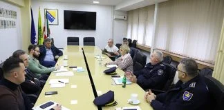 U Gradskoj Upravi Zenica Održan Sastanak Zbog Povećanog Broja Pasa Lutalica Na Ulicama Grada Foto