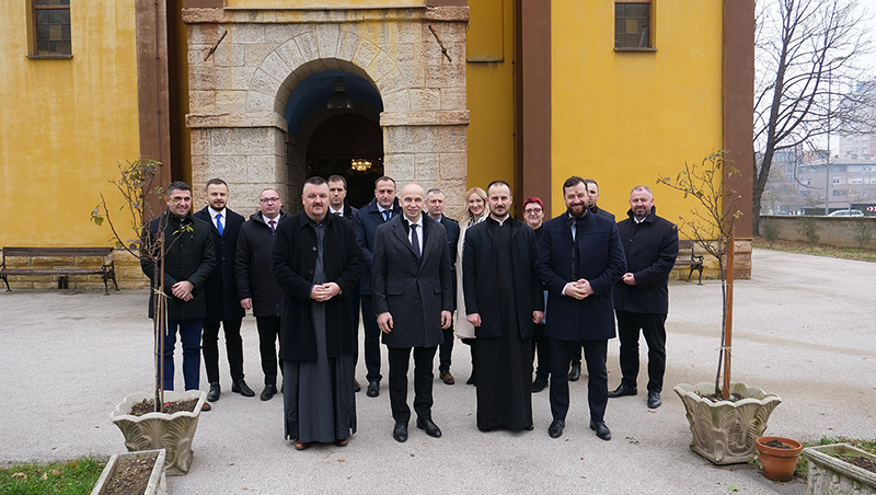 Vlada ZDK U Posjeti Dekanata Katoličke Crkve U Žepču I Pravoslavne Crkvene Opštine U Zenici
