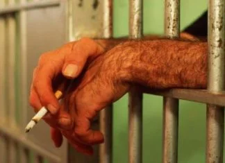 Tender za nabavku cigareta i duhana zatvorenicima u FBiH težak 2,7 miliona KM Zatvor I Cigarete