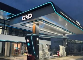 U petak se otvara prva pumpa porodice Isak, dijele po 20 KM goriva DHD