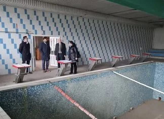 Vlada ZDK će finansirati rekonstrukciju zatvorenog bazena i sale Industrijske škole u Zenici