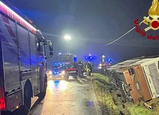 Kod Venecije se prevrnuo autobus sa turistima iz BiH Kod Venecije Se Prevrnuo Autobus Sa Turistima Iz BiH