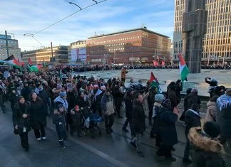 Na skupu podrške Palestini u Stockholmu se okupilo blizu 15.000 ljudi SKUP PODRSKE PALESTINI U STOCKHOLMU