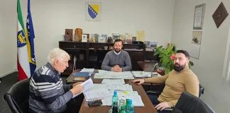 Vlada ZDK Foto