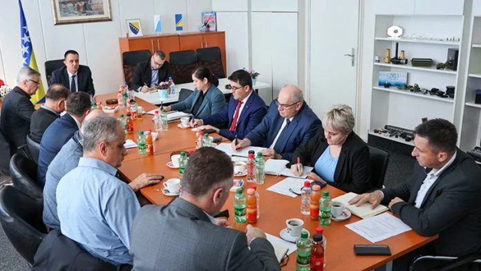 Lakić I Direktori Firmi Namjenske Industrije