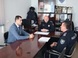 Ministar Unutrašnjih Poslova ZDK I Policijski Komesar Posjetili Policijsku Stanicu Kakanj Foto