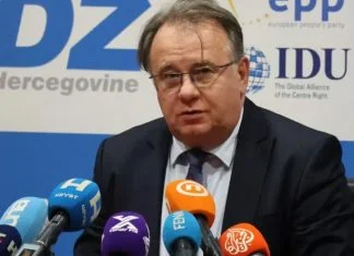 Nikšić: Ostali smo zakovani kada je riječ o sudovima i Izbornom zakonu Nermin Nikšić