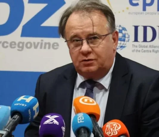 Nermin Nikšić