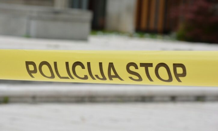 Policija