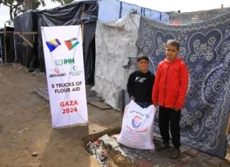 “Merhamet” počeo sa podjelom 100 tona brašna ugroženom stanovništvu u Gazi Pomoć Gazi