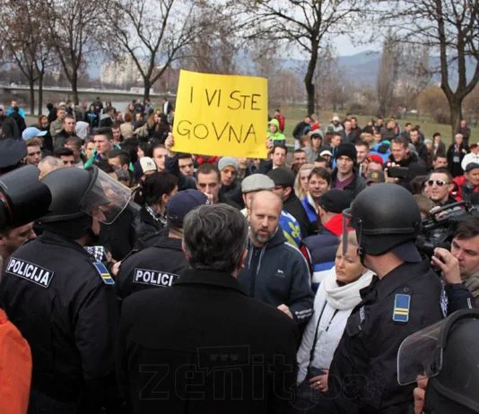 Protesti