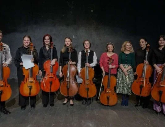 Strings Attached Sinfonietta
