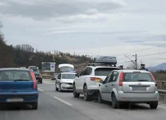 Saobraćajna nezgoda kod Žepča, učestvovala dva motorna vozila Sudar Kod Žepča Foto
