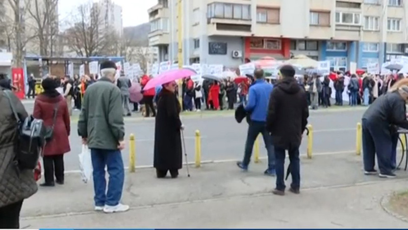 U Tuzli Protest Zbog Ubistva Amre Kahrimanović, Traže Se Ostavke Foto