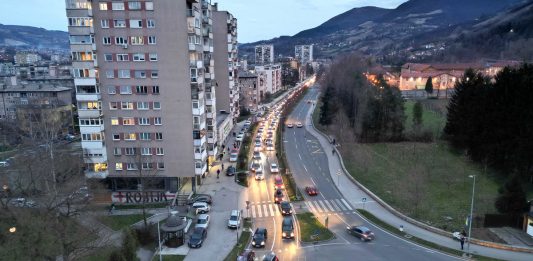 Kolona Vozila U Zenici Dan Nezavisnosti