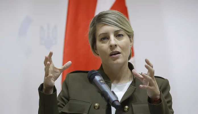 Melanie Joly