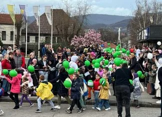 U Zenici organizovan javni doček ramazana i tradicionalni Ramazanski vozić (VIDEO+FOTO) Ramazanski Vozić