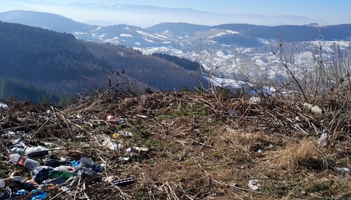 Divlje deponije u BiH – ekološki problem koji nema granice (FOTO)