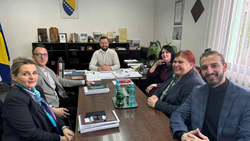 Uskoro nove obuke za nastavnike građanskog obrazovanja, demokratije i ljudskih prava u ZDK