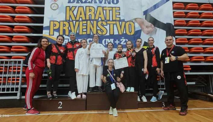Merjem Bošnjak iz Zenice ponovo izborila svoje mjesto u Reprezentaciji BiH (FOTO) Karate Klub Perfekt Zenica