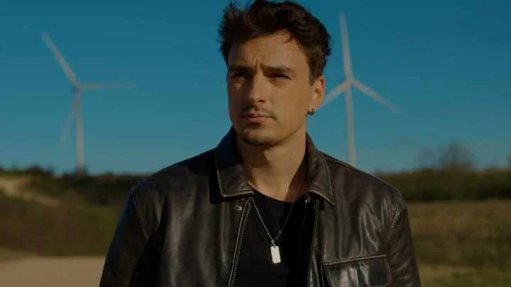 Adi Šoše objavio novu pjesmu i spot i najavio koncert u Sarajevu (VIDEO) Ruza Adi Sose3