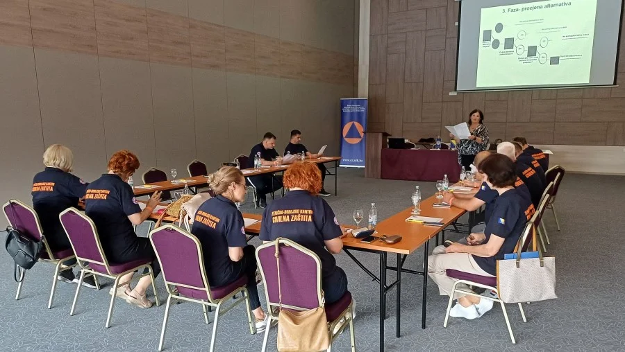 KŠCZ organizovao obuku o donošenju odluka u kriznim situacijama (FOTO) Zdk.ba