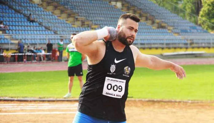 Mesud Pezer prvi put ove sezone bacio preko 21 m i to u svom rodnom gradu Zenici (FOTO)