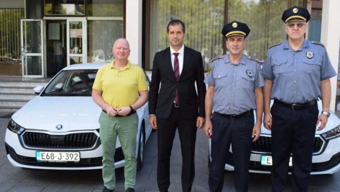 U Upravi Policije MUP A ZDK Izvršena Primopredaja Službenih Vozila